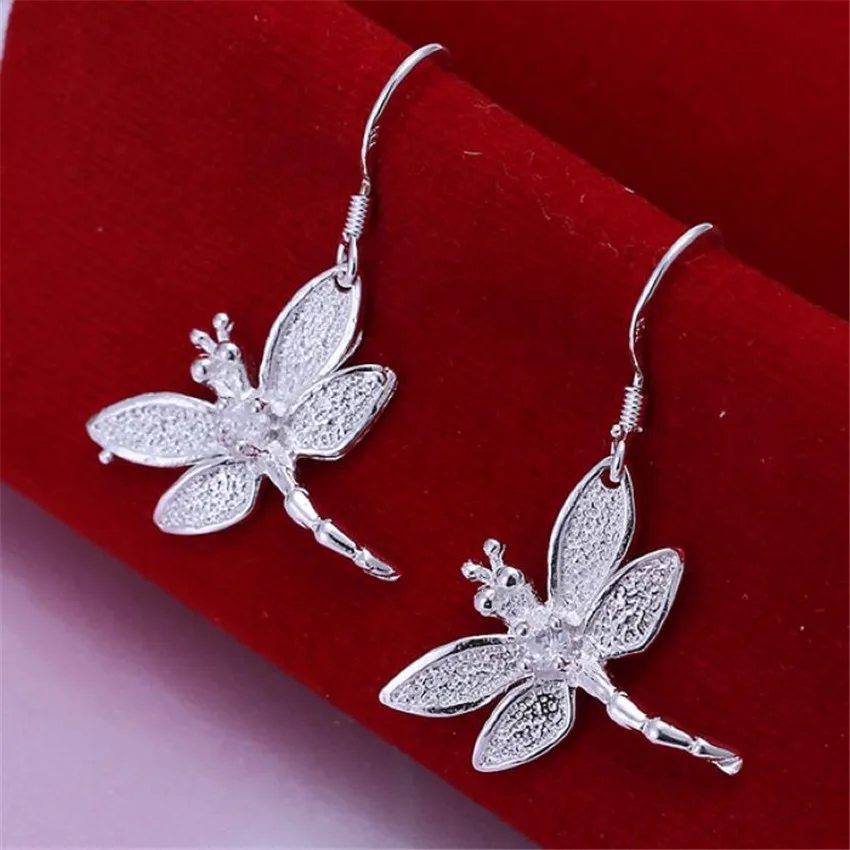 Shiny Charm Crystal Dragonfly silver platedEarrings Jewelry trends exquisite beauty of high -quality jewelry free shipping
Shiny Charm Crystal Dragonfly silver platedEarrings Jewelry trends exquisite beauty of high -quality jewelry free shipping