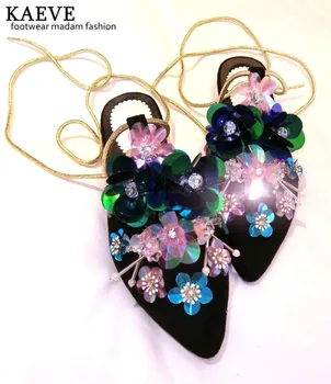 High End Crystal Floral Sandals Rhinestone Sequins Black Mule Leather Slippers Nail Beads Women Lace Up Gladiator Sandals Pretty
High End Crystal Floral Sandals Rhinestone Sequins Black Mule Leather Slippers Nail Beads Women Lace Up Gladiator Sandals Pretty