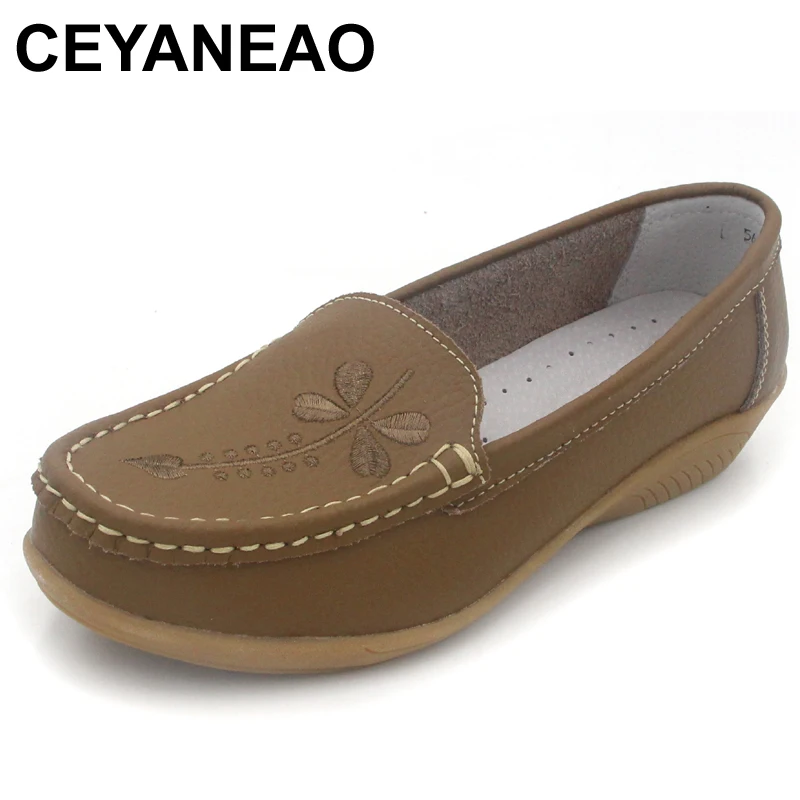 CEYANEAO Women Flats Genuine Leather Mother Shoes Moccasins Women's Soft Leisure Female Driving Shoe FlatC059 
CEYANEAO Women Flats Genuine Leather Mother Shoes Moccasins Women's Soft Leisure Female Driving Shoe FlatC059