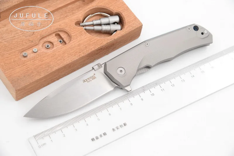 JUFULE Steellion TRE M390 carbon fiber Titanium ball bearing Tactical Flipper folding camp outdoor EDC tool dinner kitchen knife
JUFULE Steellion TRE M390 carbon fiber Titanium ball bearing Tactical Flipper folding camp outdoor EDC tool dinner kitchen knife