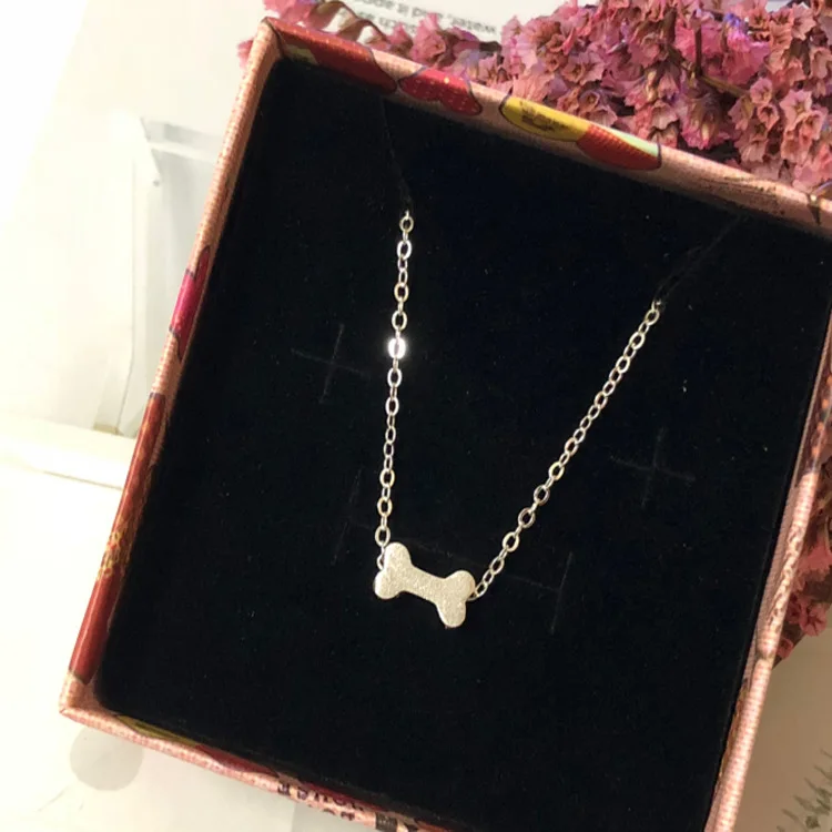 925 silver necklace fashion brushed dog bone necklace clavicle chain temperament sweet chain accessories DB05
925 silver necklace fashion brushed dog bone necklace clavicle chain temperament sweet chain accessories DB05