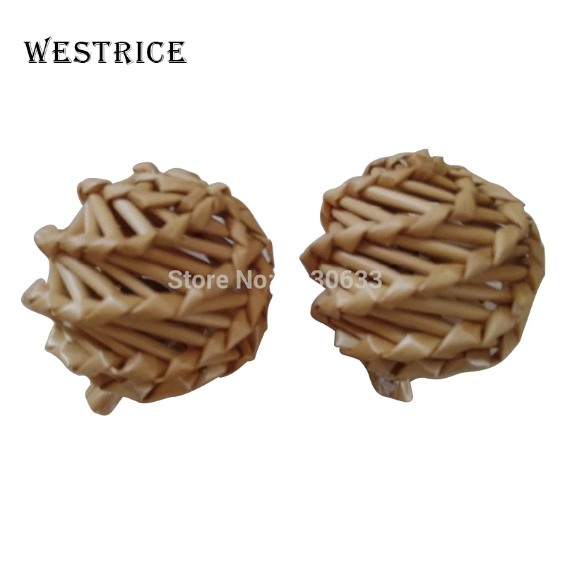 Westrice Cat Toy New Fun Natural Grass Woven Belt Bell Ball Cheap Mini Funny Playing Toys For Cats Kitten 12 Cat Toy
Westrice Cat Toy New Fun Natural Grass Woven Belt Bell Ball Cheap Mini Funny Playing Toys For Cats Kitten 12 Cat Toy