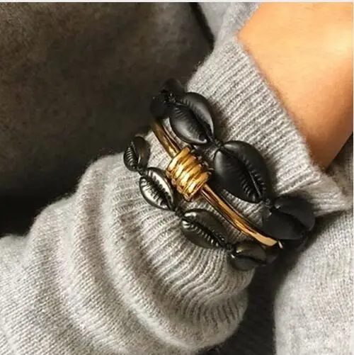1pc Hot Sale Fashion Wholesale paua genuine cowrie sea shell bracelet in adjustable 8425
1pc Hot Sale Fashion Wholesale paua genuine cowrie sea shell bracelet in adjustable 8425