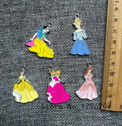 50 pcs Cartoon princess DIY Enamel Metal Charm Pendants DIY Jewelry Making Mobile Phone Accessories P27 
50 pcs Cartoon princess DIY Enamel Metal Charm Pendants DIY Jewelry Making Mobile Phone Accessories P27