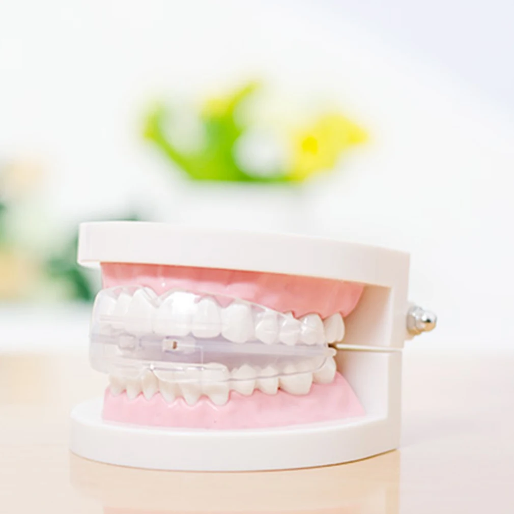 1Pcs Soft Orthodontic Brace Buck Teeth Retainers Boxing Tooth Protector Dental Mouthpieces Orthodontic Appliance Trainer
1Pcs Soft Orthodontic Brace Buck Teeth Retainers Boxing Tooth Protector Dental Mouthpieces Orthodontic Appliance Trainer