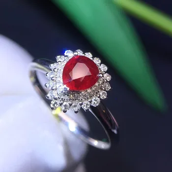304 AGL Fine Jewelry 18K Real Natural 0.78ct Pigeon Blood Red Ruby Diamond Wedding Engagement Female Rings for Women Fine Ring
304 AGL Fine Jewelry 18K Real Natural 0.78ct Pigeon Blood Red Ruby Diamond Wedding Engagement Female Rings for Women Fine Ring