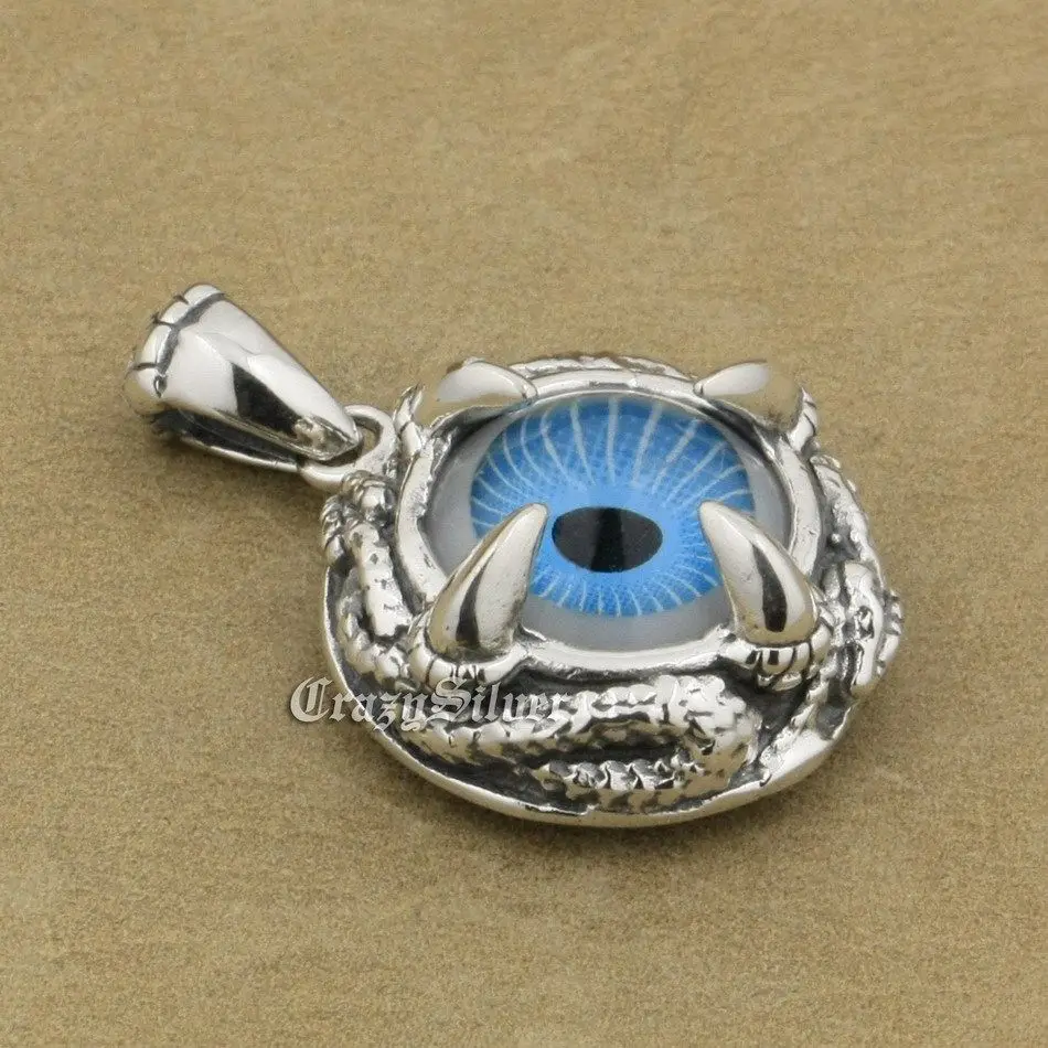 Blue EyeBall 925 Sterling Silver Dragon Claw Mens Biker Rocker Punk Pendant 9V027 Just Pendant
Blue EyeBall 925 Sterling Silver Dragon Claw Mens Biker Rocker Punk Pendant 9V027 Just Pendant