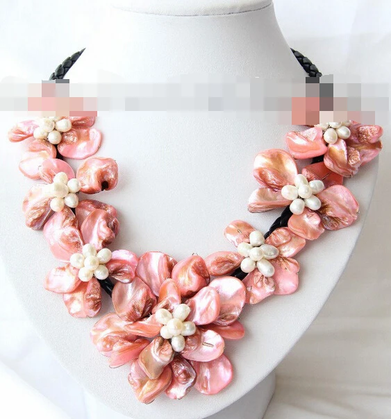 classic white baroque freshwater pearl pink shell flower leather necklace AAA style Fine Noble real Natural free shipping
classic white baroque freshwater pearl pink shell flower leather necklace AAA style Fine Noble real Natural free shipping