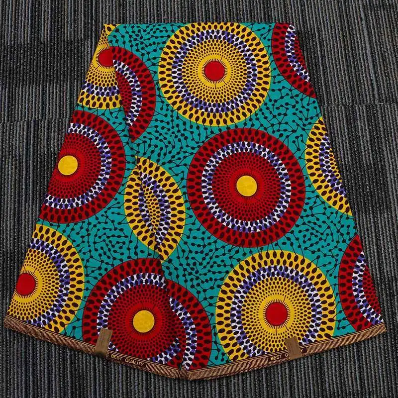 Cotton/Polyester Quality Nigerian Chitenge Ankara Fabric Ghana Kente Wax African Kitenge Print Fabric For Cloth 6 yards
Cotton/Polyester Quality Nigerian Chitenge Ankara Fabric Ghana Kente Wax African Kitenge Print Fabric For Cloth 6 yards