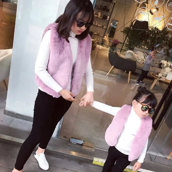 LILIGIRL Family Matching Vests Clothes 2019 Winter New Mother Daughter Christmas Faux Fur Imitation Rabbit Fur Vest Jacket Coat
LILIGIRL Family Matching Vests Clothes 2019 Winter New Mother Daughter Christmas Faux Fur Imitation Rabbit Fur Vest Jacket Coat