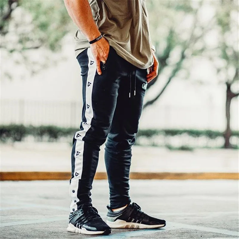 FRMARO 2019 New Fashion Tracksuit Bottoms Mens Casual Pants Cotton Sweatpants Mens Joggers LOGO Printed Pants Hip hop Clothing
FRMARO 2019 New Fashion Tracksuit Bottoms Mens Casual Pants Cotton Sweatpants Mens Joggers LOGO Printed Pants Hip hop Clothing