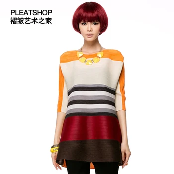 Miyake therewith pleated color block patchwork elegant loose pleated female top t-shirt fold tops 3D shirt free shipping
Miyake therewith pleated color block patchwork elegant loose pleated female top t-shirt fold tops 3D shirt free shipping