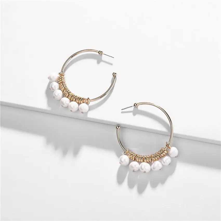 ZWPON Gold Natural Shell CALERO Freshwater Pearl Cluster C Shape Hoop Earrings 2019 Bohemian Jewelry Beaded Hoop Earrings
ZWPON Gold Natural Shell CALERO Freshwater Pearl Cluster C Shape Hoop Earrings 2019 Bohemian Jewelry Beaded Hoop Earrings
