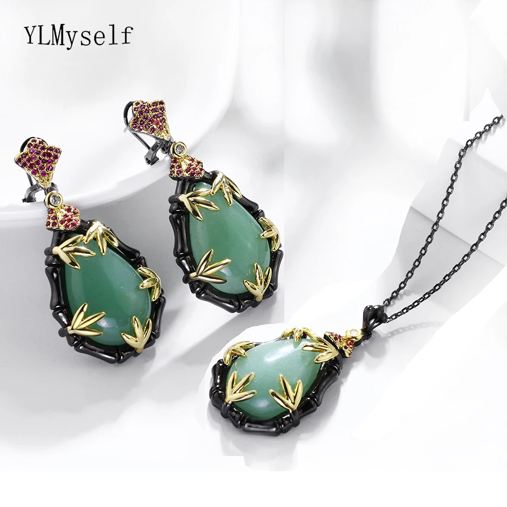 Charming vintage black jewellery set large dangle earrings pendant big green stones 2pcs jewelry sets for Halloween party
Charming vintage black jewellery set large dangle earrings pendant big green stones 2pcs jewelry sets for Halloween party