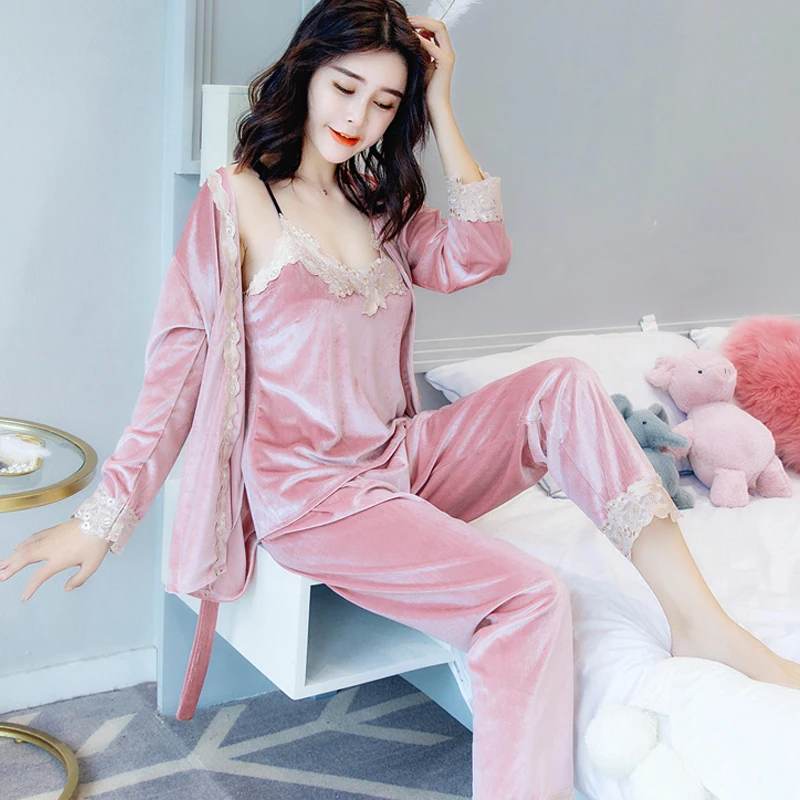 Winter Warm Pajamas Set Women Sleepwear Suit Velvet Sexy Pink Homewear Pijama Woman Pajamas Long Pant Set Robe Three-piece Suit
Winter Warm Pajamas Set Women Sleepwear Suit Velvet Sexy Pink Homewear Pijama Woman Pajamas Long Pant Set Robe Three-piece Suit