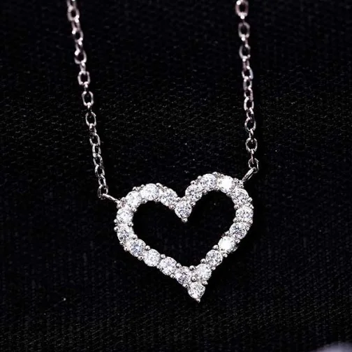 925 Sterling Silver Cubic Zirconia Love Heart Crystal Choker Necklaces For Women Chains Jewelry kolye collares Bijoux Femme
925 Sterling Silver Cubic Zirconia Love Heart Crystal Choker Necklaces For Women Chains Jewelry kolye collares Bijoux Femme