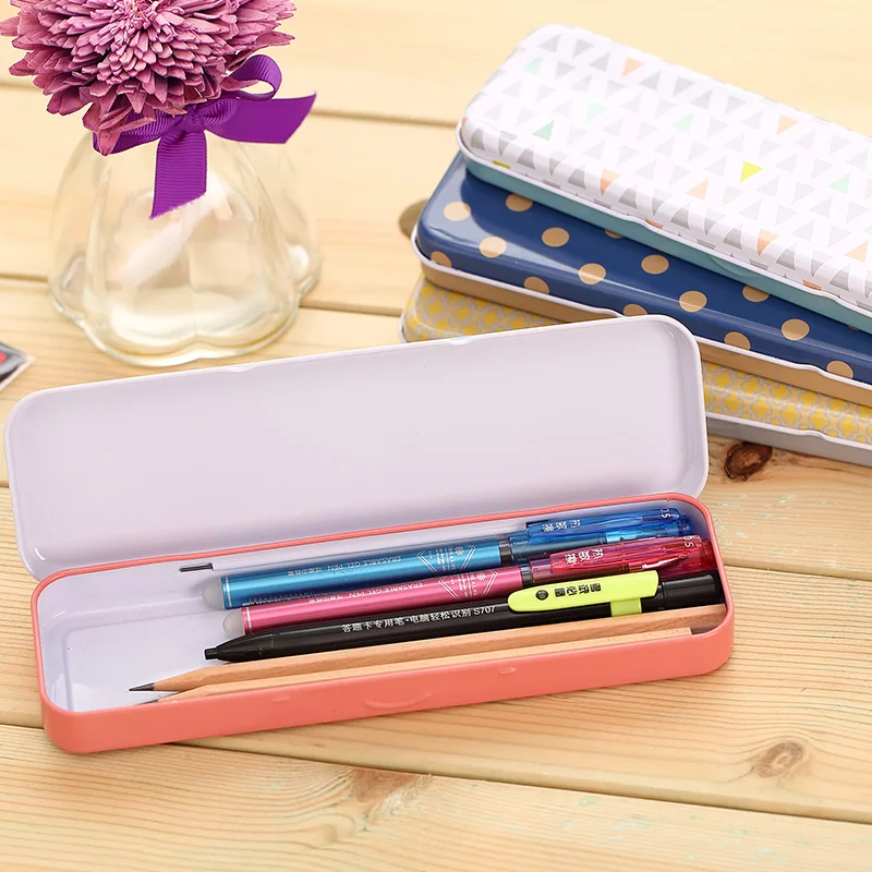 1 Pc Metal Pencil Case For Kids Boy Girl Students Color Basic Pattern Pencil Box 202x62x21mm Deli 3007
1 Pc Metal Pencil Case For Kids Boy Girl Students Color Basic Pattern Pencil Box 202x62x21mm Deli 3007