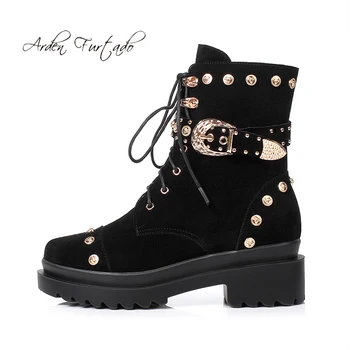 Arden Furtado 2018 spring autumn winter women's matin boots fashion rivets corss tied ankle boots metal buckle motorcycle boots
Arden Furtado 2018 spring autumn winter women's matin boots fashion rivets corss tied ankle boots metal buckle motorcycle boots