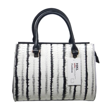 Women PU leather Pillow Bag Portable Simple European and American Fashion Compact Handbags Top Quality
Women PU leather Pillow Bag Portable Simple European and American Fashion Compact Handbags Top Quality