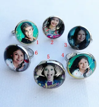24pcs Super pop singer Soy Luna rings Elenco de Soy Luna Photo silver torque I'm moon glass ring Cartoon finger ring
24pcs Super pop singer Soy Luna rings Elenco de Soy Luna Photo silver torque I'm moon glass ring Cartoon finger ring