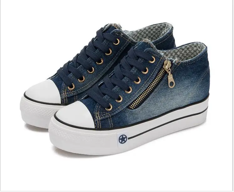 Autumn new Classic Women Girl Fashion Casual Vintage Washed Denim Canvas Flat Platform Thicken Soled Lace-Up Student shoes
Autumn new Classic Women Girl Fashion Casual Vintage Washed Denim Canvas Flat Platform Thicken Soled Lace-Up Student shoes