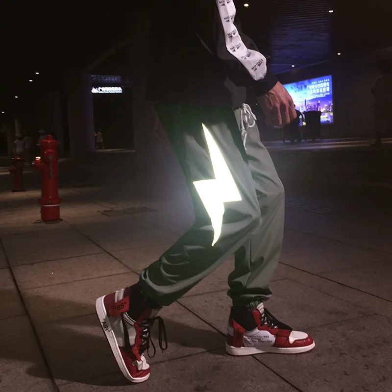 ABOORUN Men's 3M Reflective Pants Hip Hop Lightning Pencil Joggers Quick Dry Long Sport Pants for Male R1309
ABOORUN Men's 3M Reflective Pants Hip Hop Lightning Pencil Joggers Quick Dry Long Sport Pants for Male R1309