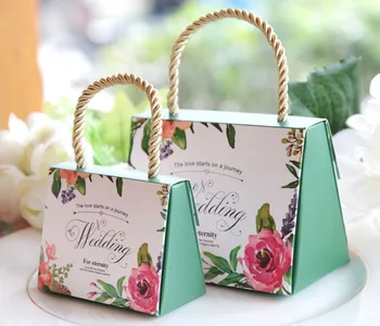 100pcs/lot Wedding paper Gift Boxes wedding gifts for guests Party Favors Bags Candy paper Gift Chocolate Box Event Decoration
100pcs/lot Wedding paper Gift Boxes wedding gifts for guests Party Favors Bags Candy paper Gift Chocolate Box Event Decoration