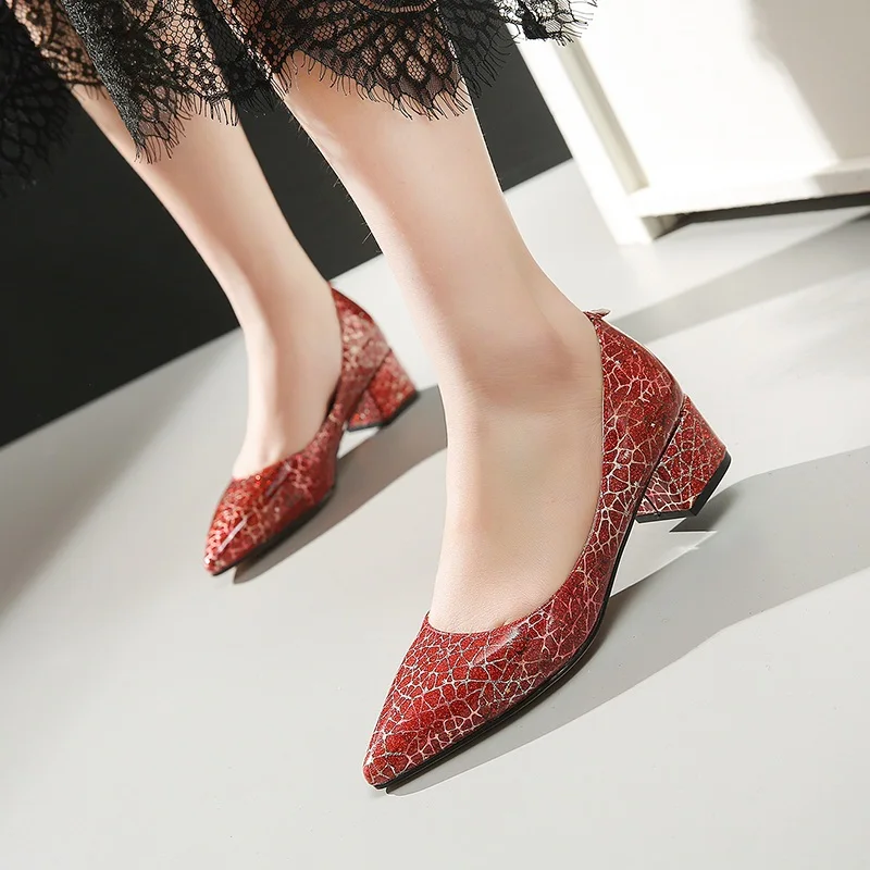 brand women pumps red silver high heels lady patent leather thick with autumn pointed toe single shoes female sandals big size
brand women pumps red silver high heels lady patent leather thick with autumn pointed toe single shoes female sandals big size