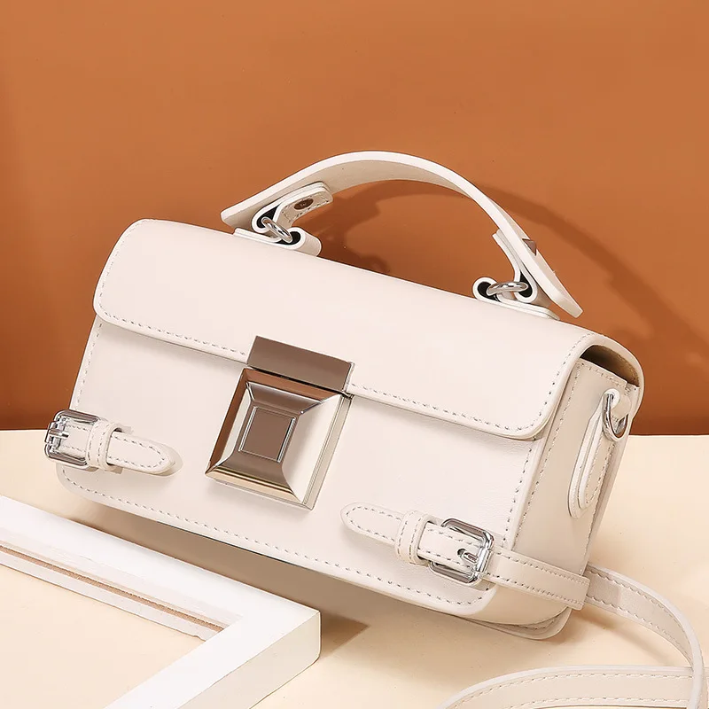 Luxury Female genuine leather handbag Real Leather Women's Bag Women shoulder Messenger Bags For Women 2019 Designer
Luxury Female genuine leather handbag Real Leather Women's Bag Women shoulder Messenger Bags For Women 2019 Designer