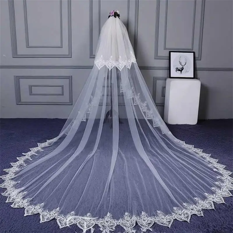 Champagne Ivory White Wedding Veils Cathedral 2 Layers Lace Applique Bridal Veil With Comb
Champagne Ivory White Wedding Veils Cathedral 2 Layers Lace Applique Bridal Veil With Comb