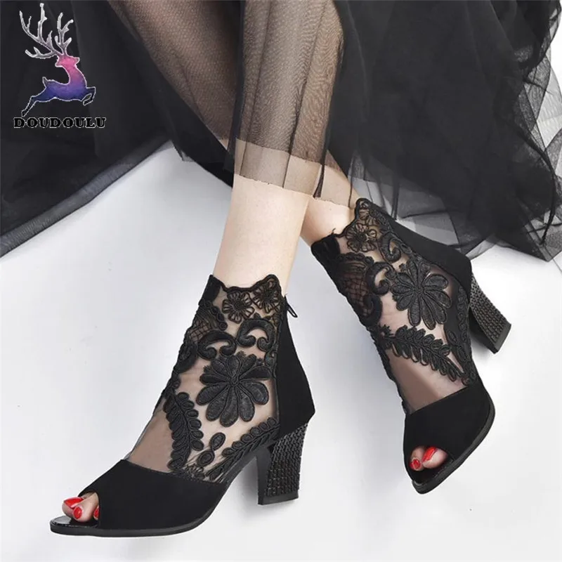 Fashion Women Shoes Zip Ladies Ankle Heels Casual Open Toe Lace Party Singel Shoes Woman zapatos mujer Plus Size 35~42
Fashion Women Shoes Zip Ladies Ankle Heels Casual Open Toe Lace Party Singel Shoes Woman zapatos mujer Plus Size 35~42