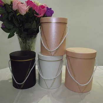 Foil gold color line florist packing gift flowers box wedding party decoration favors gifts for guests Promotion boxes
Foil gold color line florist packing gift flowers box wedding party decoration favors gifts for guests Promotion boxes