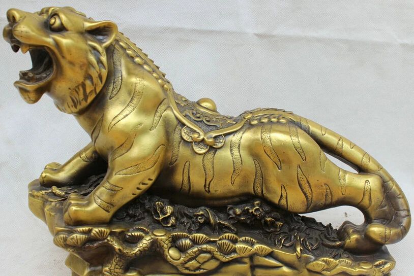 Collectible bronze S2118 14" Chinese Brass Wealth ferocious Fengshui Zodiac Year Tiger Statue Sculpture B0403
Collectible bronze S2118 14" Chinese Brass Wealth ferocious Fengshui Zodiac Year Tiger Statue Sculpture B0403