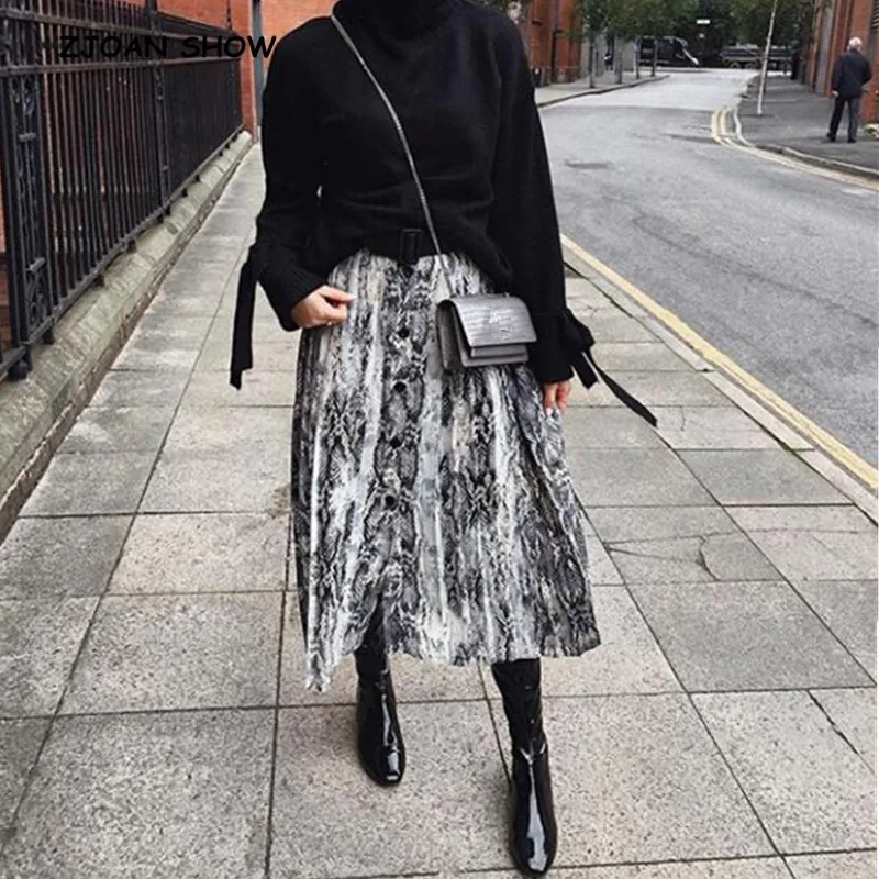 Vintage Single-Breasted Snake Pattern Print Midi Pleated Skirt Retro New 2018 High Waist Mid-calf Swing A-Lined Skater Femme
Vintage Single-Breasted Snake Pattern Print Midi Pleated Skirt Retro New 2018 High Waist Mid-calf Swing A-Lined Skater Femme