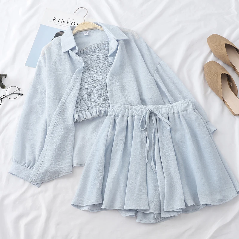 Summer Sunscreen Shirt Cardigan + Sling Vest + High Waist Wide Leg Shorts Fashion Two Piece Set Top and Shorts 
Summer Sunscreen Shirt Cardigan + Sling Vest + High Waist Wide Leg Shorts Fashion Two Piece Set Top and Shorts