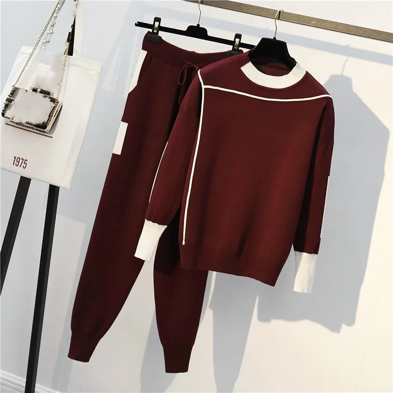 Winter Fashion Knitted Women 2 Piece Set Tracksuit Female Two Piece Set Top and Pants Sportwear Sweater Suit Large Size Ladies
Winter Fashion Knitted Women 2 Piece Set Tracksuit Female Two Piece Set Top and Pants Sportwear Sweater Suit Large Size Ladies