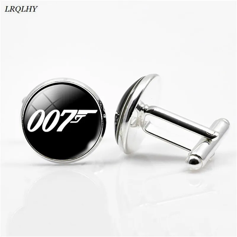 fashion Marvel Avengers Cufflinks 007 gun pattern gem glass Cufflinks Game Related jewelry cute gifts for children wholesale
fashion Marvel Avengers Cufflinks 007 gun pattern gem glass Cufflinks Game Related jewelry cute gifts for children wholesale