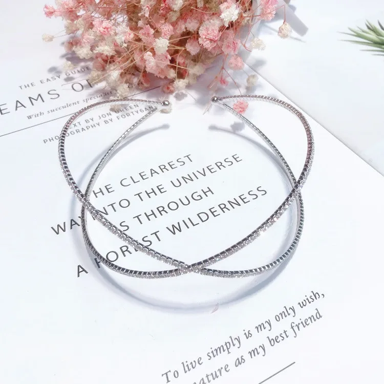 Hyperbole Necklace For Women Fashion Jewelry Circle Geometric Vintage Choker Necklace Women Accessories Shinning Zircon Choker
Hyperbole Necklace For Women Fashion Jewelry Circle Geometric Vintage Choker Necklace Women Accessories Shinning Zircon Choker
