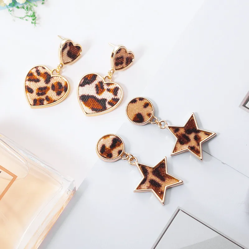 New Arrival Fashion Leopard Print Heart Star Pendant Stud Earrings For Women Girls Ear Jewelry Birthday Party Gifts
New Arrival Fashion Leopard Print Heart Star Pendant Stud Earrings For Women Girls Ear Jewelry Birthday Party Gifts