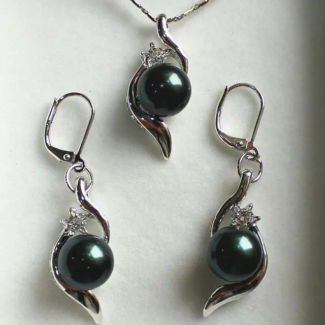 Hot sale Free Shipping>>10mm Black South sea Shell Pearl Pendant Necklace Earring Set AAA
Hot sale Free Shipping>>10mm Black South sea Shell Pearl Pendant Necklace Earring Set AAA