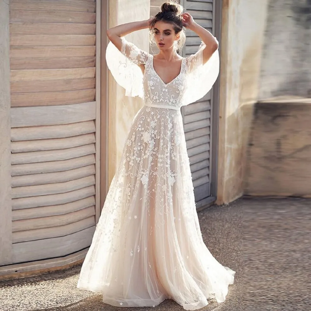2019 Tulle Appliques V-neck Backless Wings Lace Romantic Wedding Dresses Vestido De Novia Professional Custom
2019 Tulle Appliques V-neck Backless Wings Lace Romantic Wedding Dresses Vestido De Novia Professional Custom