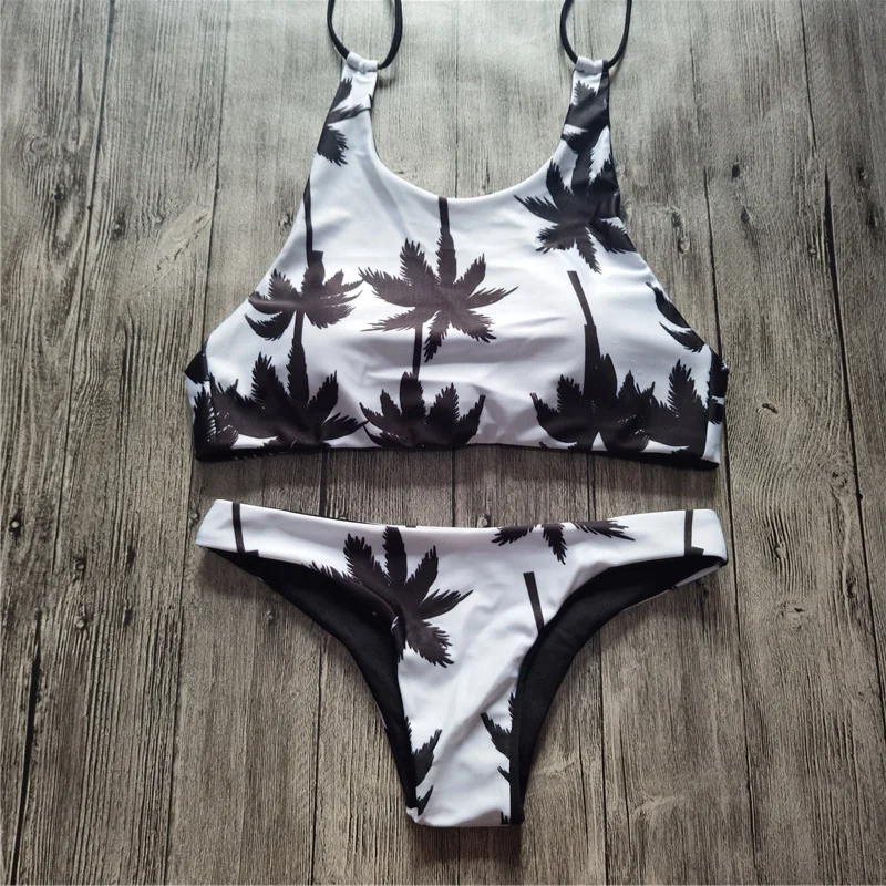 New European and American foreign trade new printing swimsuit split bikini suit BIKINI triangle package single
New European and American foreign trade new printing swimsuit split bikini suit BIKINI triangle package single