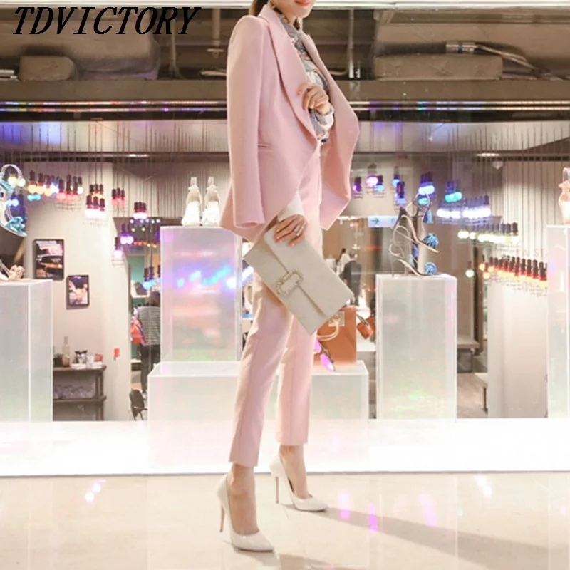 2019 Autumn Winter Women Two Piece Set Long Sleeve Blazer Jacket Coat + Slim Long Pant Female Wear Office Lady Business Suits
2019 Autumn Winter Women Two Piece Set Long Sleeve Blazer Jacket Coat + Slim Long Pant Female Wear Office Lady Business Suits