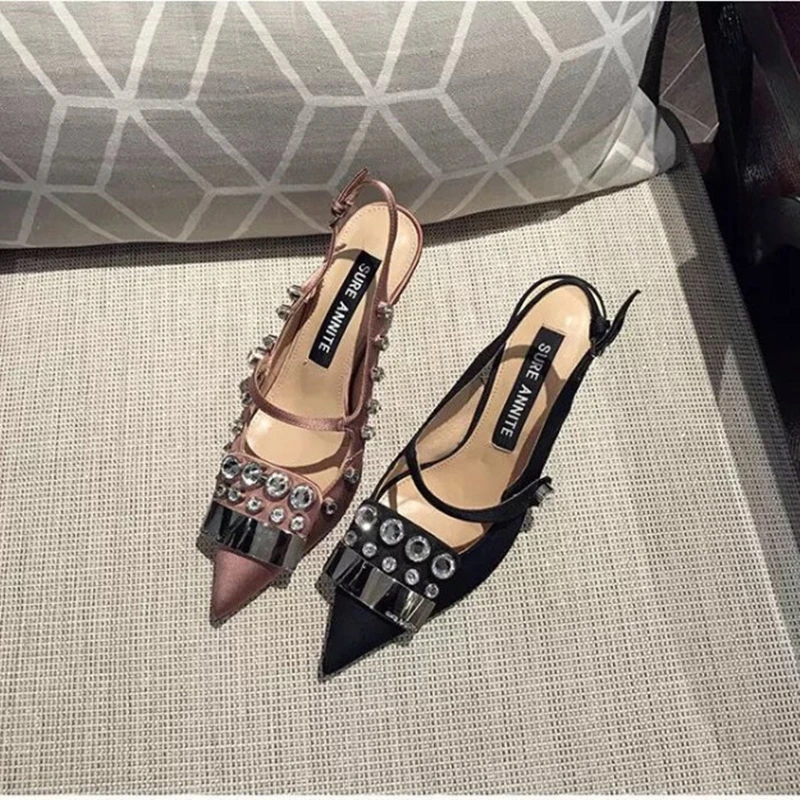 Stkehidba Fashion High Heels Sandals 100% Real Silk Leather Women's Sandals Pointed Toe Crystal Sandals For Women's Shoes
Stkehidba Fashion High Heels Sandals 100% Real Silk Leather Women's Sandals Pointed Toe Crystal Sandals For Women's Shoes