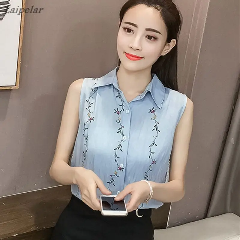 2018 New Fashion Flower Embroidered Sleeveless Ladies Tops Casual Slim Chiffon Shirt Women Cute Sweet White Blouse Summer Top
2018 New Fashion Flower Embroidered Sleeveless Ladies Tops Casual Slim Chiffon Shirt Women Cute Sweet White Blouse Summer Top