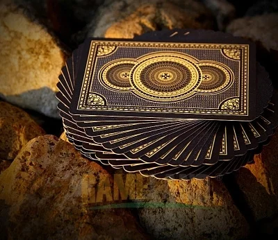 Waterproof Texas Holdem Plastic Luxurious Gilt Poker Collection Playing Cards Deck Valuable Creative Bridge Card Games
Waterproof Texas Holdem Plastic Luxurious Gilt Poker Collection Playing Cards Deck Valuable Creative Bridge Card Games