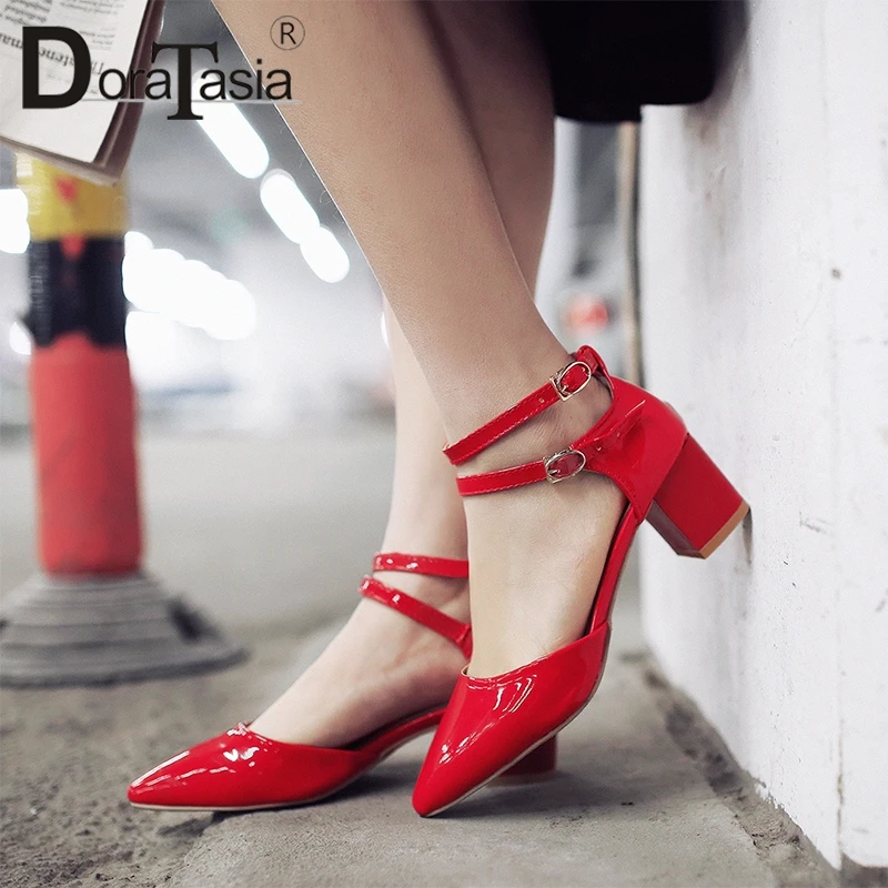 DoraTasia New Fashion Solid Cross Strap Thick Heels Double Buckle Shoes Woman Pumps Casuals Spring Summer Shoes Big Size 32-43
DoraTasia New Fashion Solid Cross Strap Thick Heels Double Buckle Shoes Woman Pumps Casuals Spring Summer Shoes Big Size 32-43