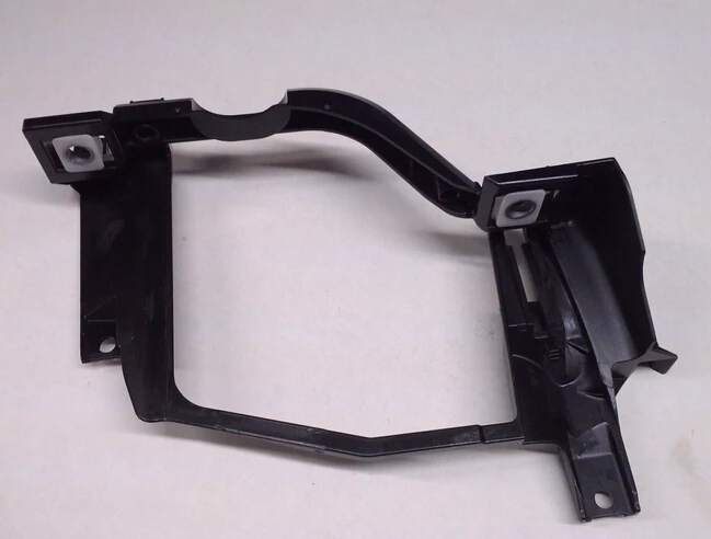 Кронштейн правый боковая фара BMW E60 E61, 525i, 525i, 525xi, 528i 63126936090
Кронштейн правый боковая фара BMW E60 E61, 525i, 525i, 525xi, 528i 63126936090