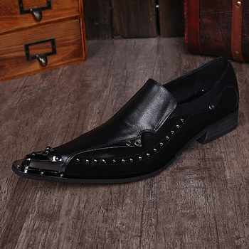 Plus Size Italian Style Pointed Toe Slip on Man Punk Loafers Genuine Leather Studded Men's Wedding Party Dress Shoes SL231
Plus Size Italian Style Pointed Toe Slip on Man Punk Loafers Genuine Leather Studded Men's Wedding Party Dress Shoes SL231