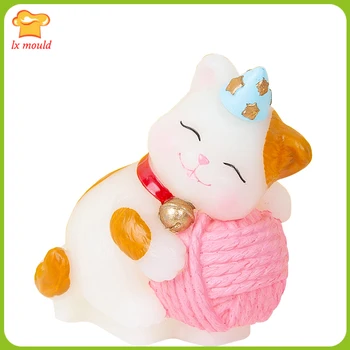 DIY aromatherapy wax gypsum expansion stone mold holding ball cat soap mold bell cute kitten silicone mold
DIY aromatherapy wax gypsum expansion stone mold holding ball cat soap mold bell cute kitten silicone mold